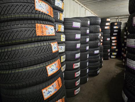 Image for On The Hoist Tires & Service with ID of: 6271858