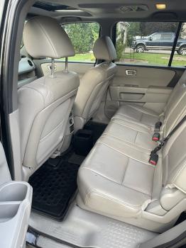 Image for Deluxe Mobile Detailing with ID of: 6272332