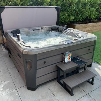 Image for Black Diamond Spas with ID of: 6285132