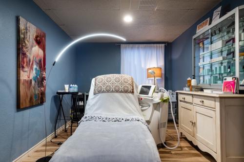 Image for Glo Med Spa Austin with ID of: 6290998