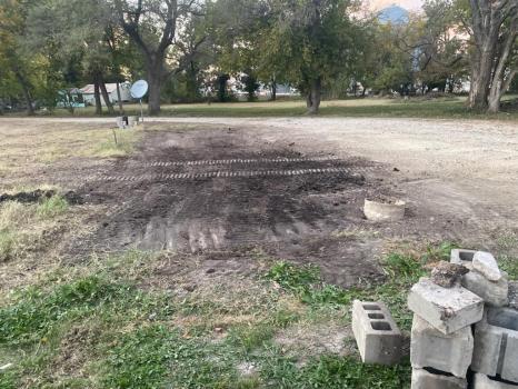 Image for Hutchinson Dirt and Demo with ID of: 6293523