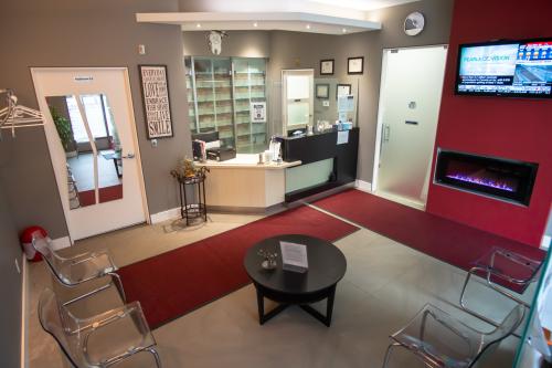 Image for Six Point Dental with ID of: 6301347