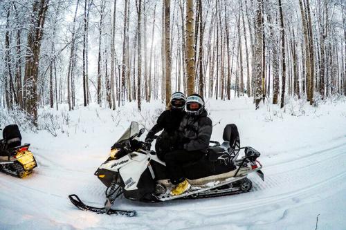 Image for Prime Snowmobile Rentals with ID of: 6308029
