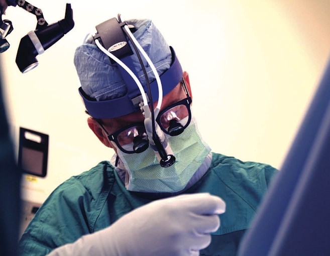 Image for Raymond Douglas, MD PhD with ID of: 6314213