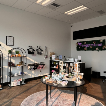 Image for Sweet Cheeks Beauty Bar with ID of: 6323459