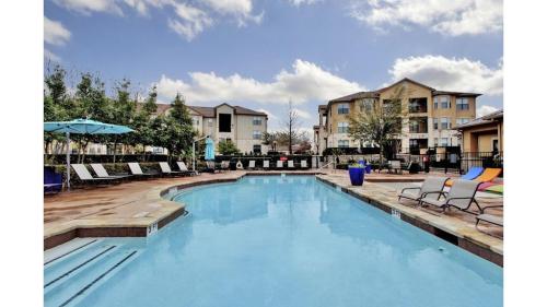 Image for Collier Apartments with ID of: 6331024