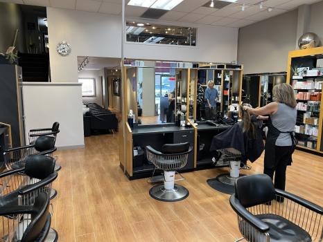Image for L Salon and Color Group with ID of: 6336313