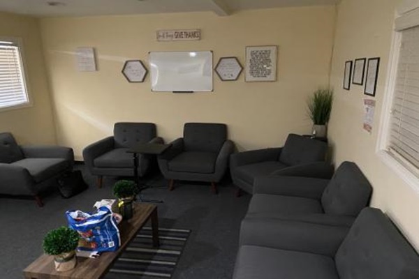 Image for Promising Outlook Intensive Outpatient with ID of: 6344020