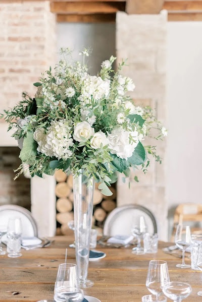 Image for Peony and Gold Floral Design with ID of: 6347115