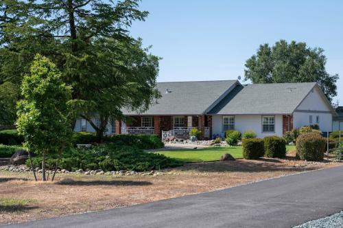 Image for CAPITAL CITY VALUATION with ID of: 6351651