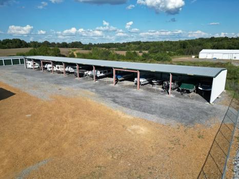 Image for On Track Storage with ID of: 6355638