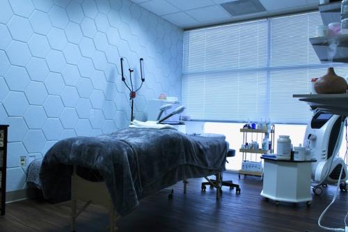 Image for Lux & Lav Aesthetics with ID of: 6387570