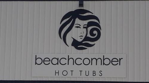 Image for Beachcomber Hot Tubs Cranbrook with ID of: 6400537