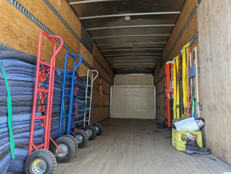 Image for Red Deer Pro Movers with ID of: 6405739