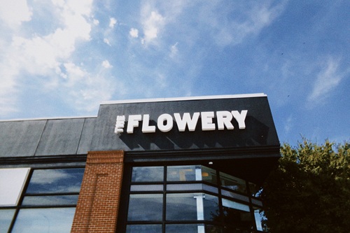 Image for The Flowery Queens with ID of: 6409937