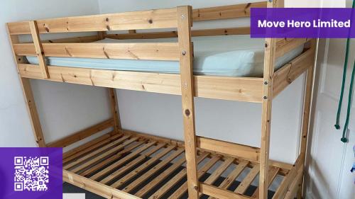 Image for Move Hero Limited with ID of: 6410706