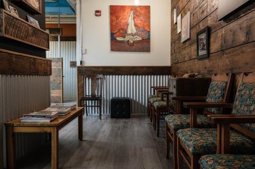 Image for Cook Street Barbershop with ID of: 6422749