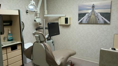 Image for Henner Dental Associates with ID of: 6423974
