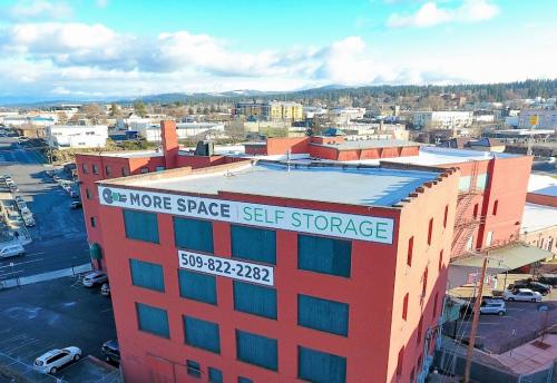 Image for More Space Storage with ID of: 6429159