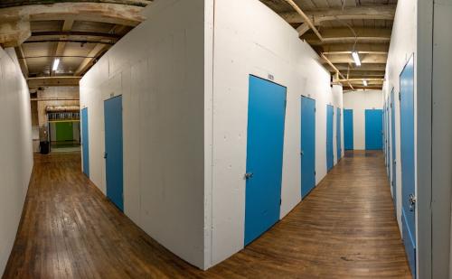 Image for More Space Storage with ID of: 6429160