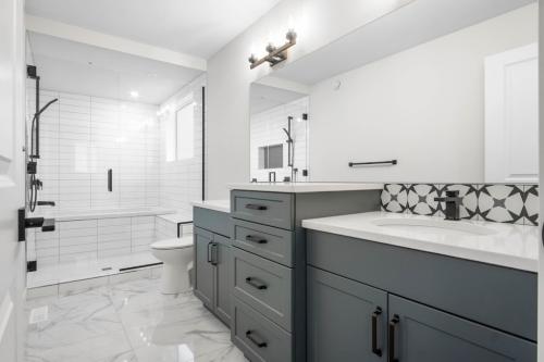 Image for Selkirk Developments Inc with ID of: 6447333