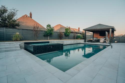 Image for TX Pool & Construction with ID of: 6455546