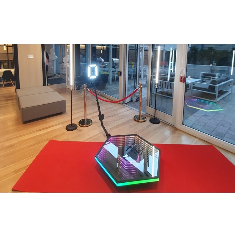 Image for Oscar Stage with ID of: 6455931