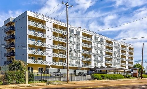 Image for The Melrose Midtown Apartments with ID of: 6464547