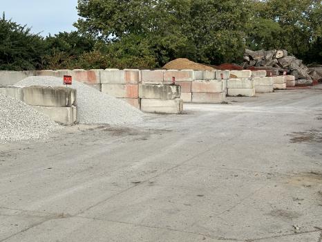 Image for Champion Mulch & Landscape Supply with ID of: 6470912