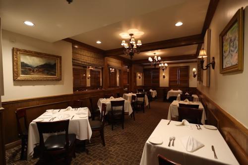 Image for Bascom's Chop House with ID of: 6481803