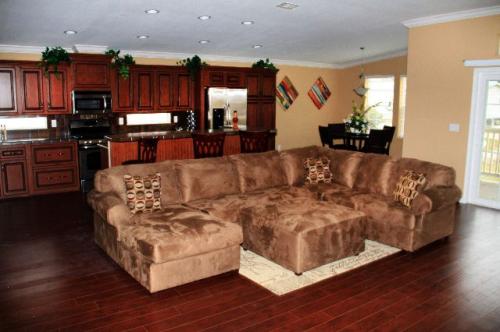 Image for Gulf Coast Homes with ID of: 6491740