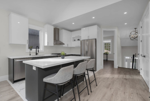 Image for Your Home Connection Team - Re/Max Hallmark Chay with ID of: 6508288