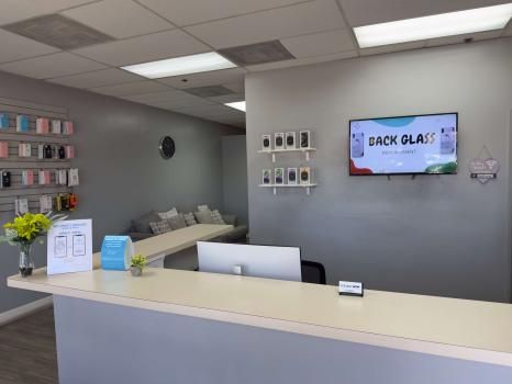 Image for CELLNOW CELL PHONE STORE BAKERSFIELD CA iPHONE REPAIR SELL PHONE with ID of: 6519475