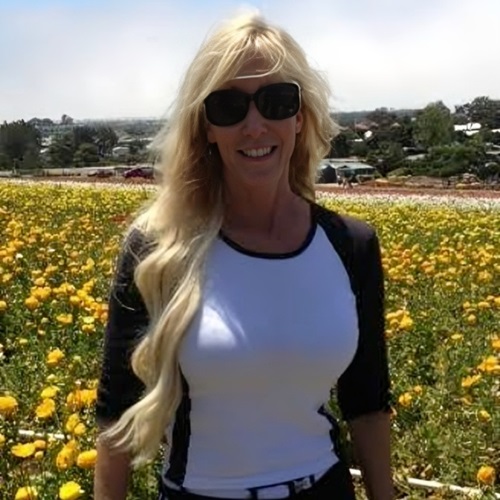 Image for Sari Dickinson with ID of: 6520421