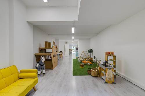Image for Stokey Pop Up with ID of: 6528158