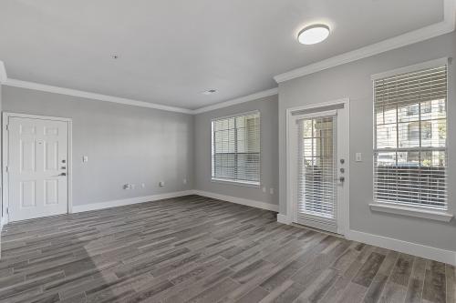 Image for Florence Apartments with ID of: 6541653