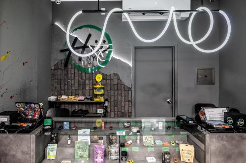 Image for Hii Cannabis Dispensary with ID of: 6542700