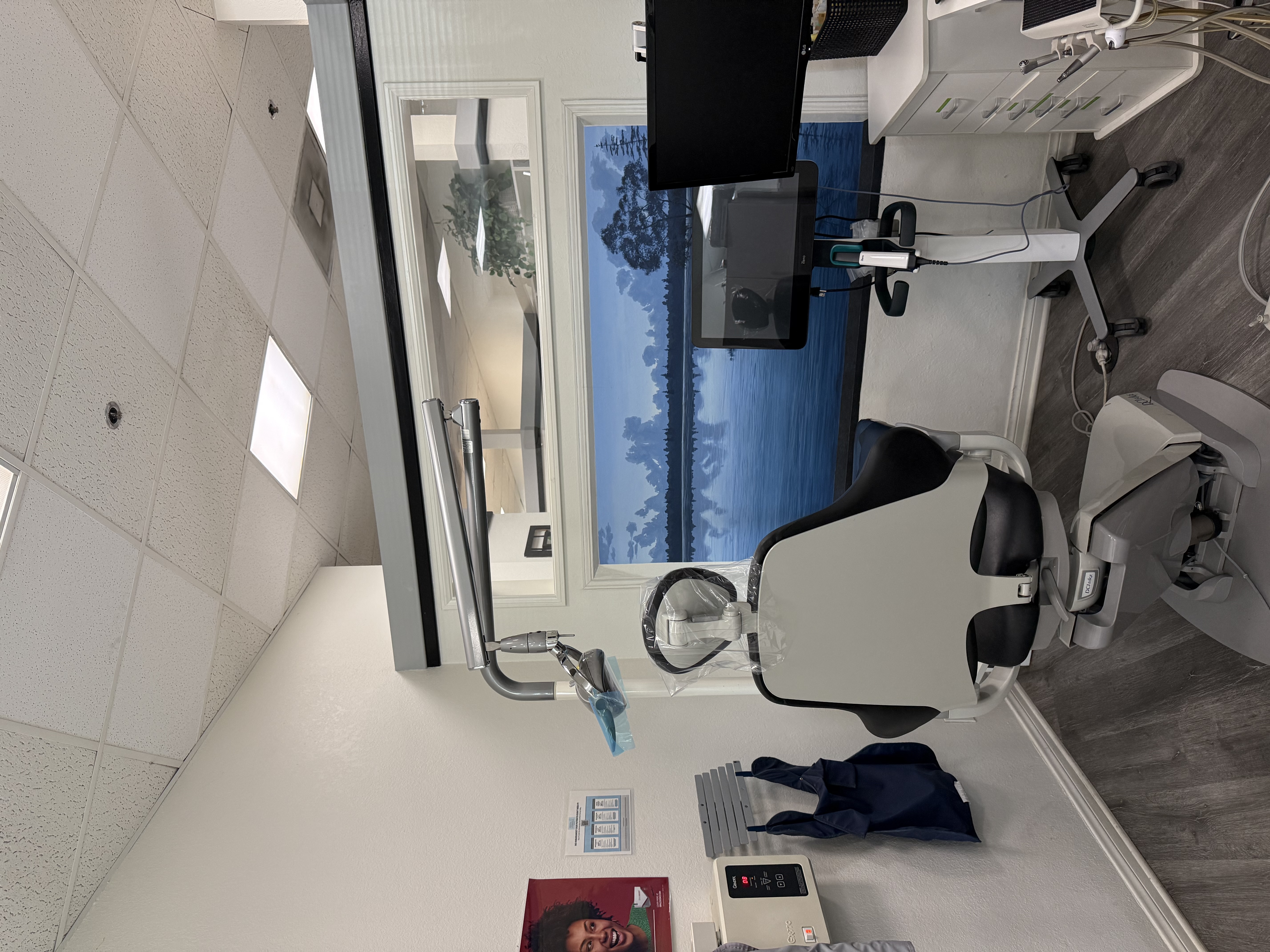 Image for Dental Lounge with ID of: 6545851
