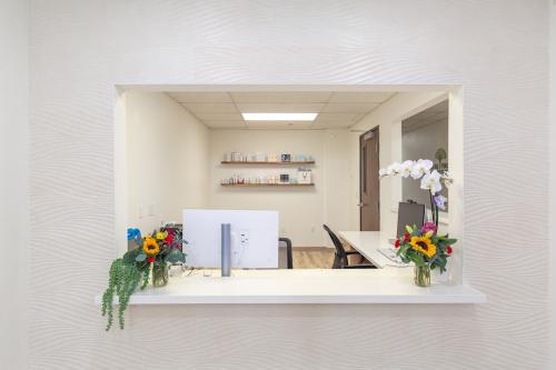 Image for Coastal Pacific Dermatology with ID of: 6546522