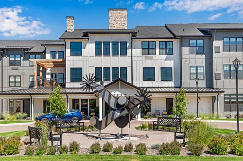 Image for Balfour Longmont with ID of: 6548587