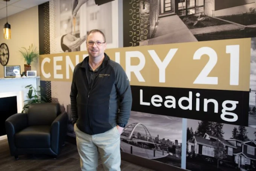 Image for Bob Stevens with Century 21 Leading with ID of: 6552428