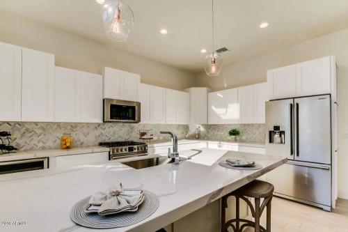 Image for SuperFast Kitchen & Bath with ID of: 6556432