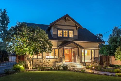 Image for Michael Sutton | Realtor in Los Altos with ID of: 6563684