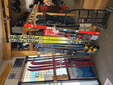 Image for AMR Rentals Ski & Board with ID of: 6565048