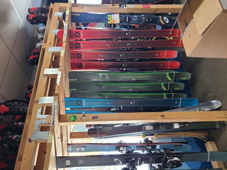 Image for AMR Rentals Ski & Board with ID of: 6565049