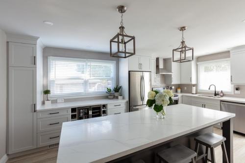 Image for CARV Cabinetry with ID of: 6570688