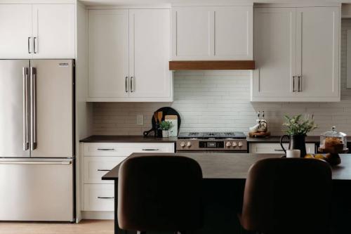 Image for CARV Cabinetry with ID of: 6573480