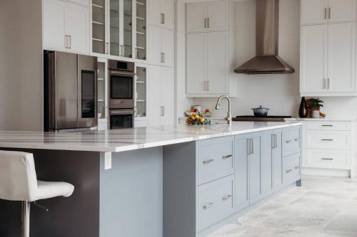 Image for CARV Cabinetry with ID of: 6573481