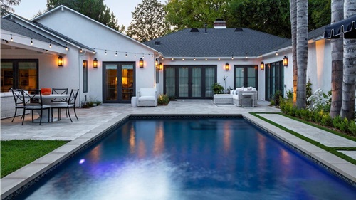 Image for Pacific Outdoor Living with ID of: 6577528