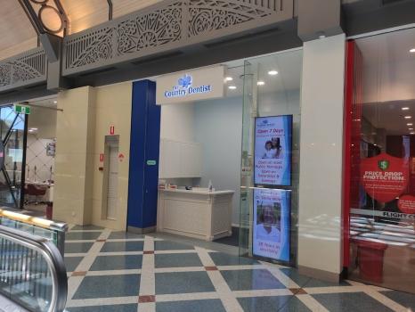 Image for The Country Dentist with ID of: 6606954
